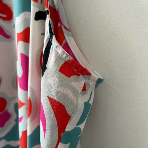 Vince Camuto Orange Pink Blue V-Neck Sleeveless Top. Size 3XL. - Picture 6 of 11